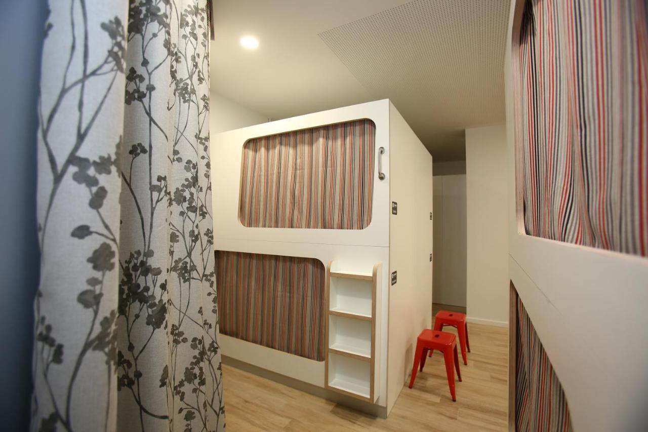 Dpaso Urban Hostel Pontevedra Exteriör bild